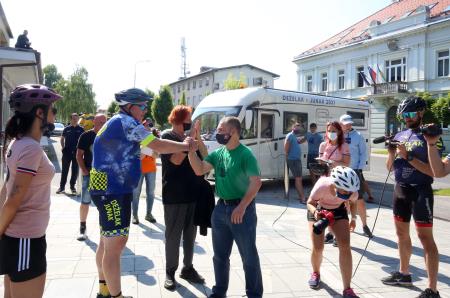 DEŽELAK CERKNICA 09 FOTO LJUBO VUKELIČ